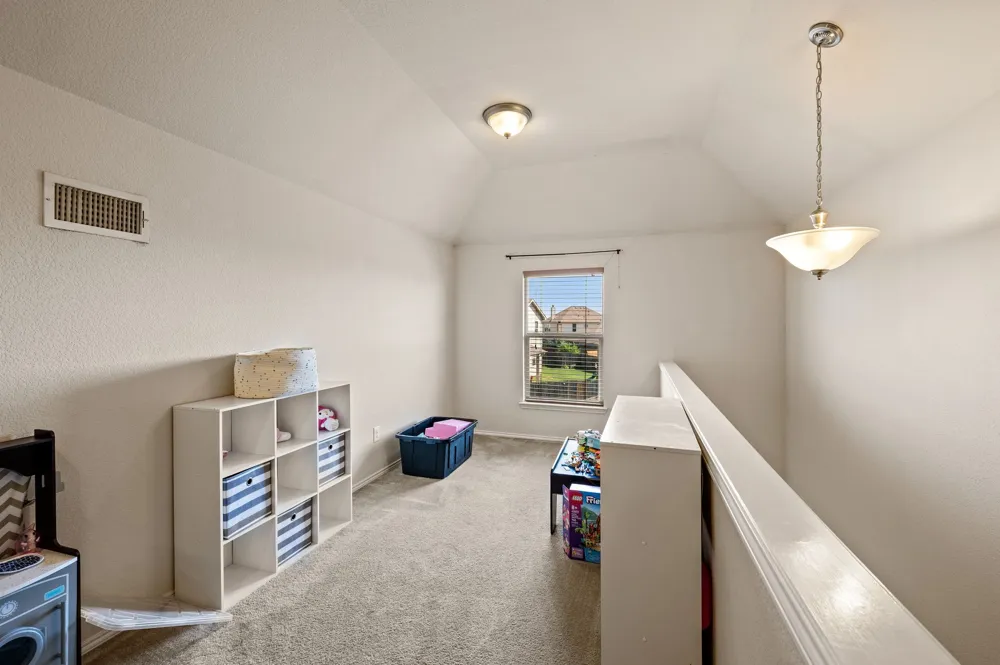 13160 Larks View Point Fort Worth, TX 76244