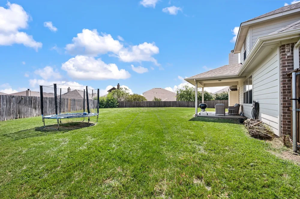 13160 Larks View Point Fort Worth, TX 76244