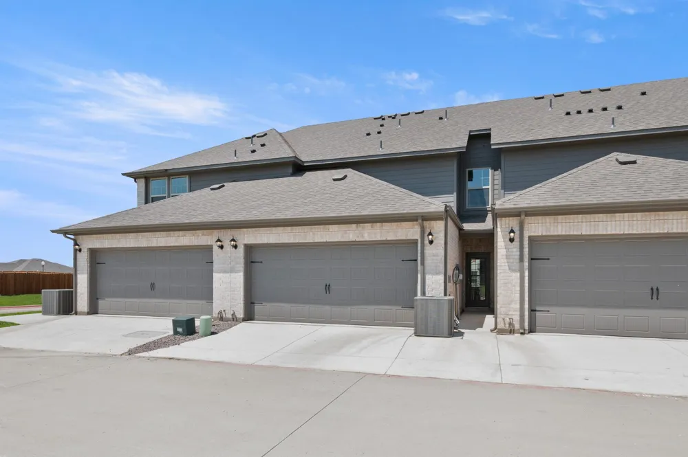 4506 Avion Drive Sanger, TX 76266