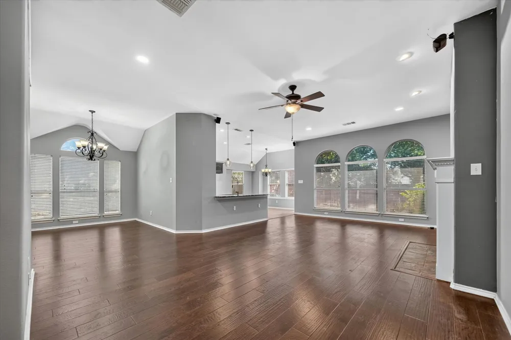 2720 Windstone Way Corinth, TX 76210