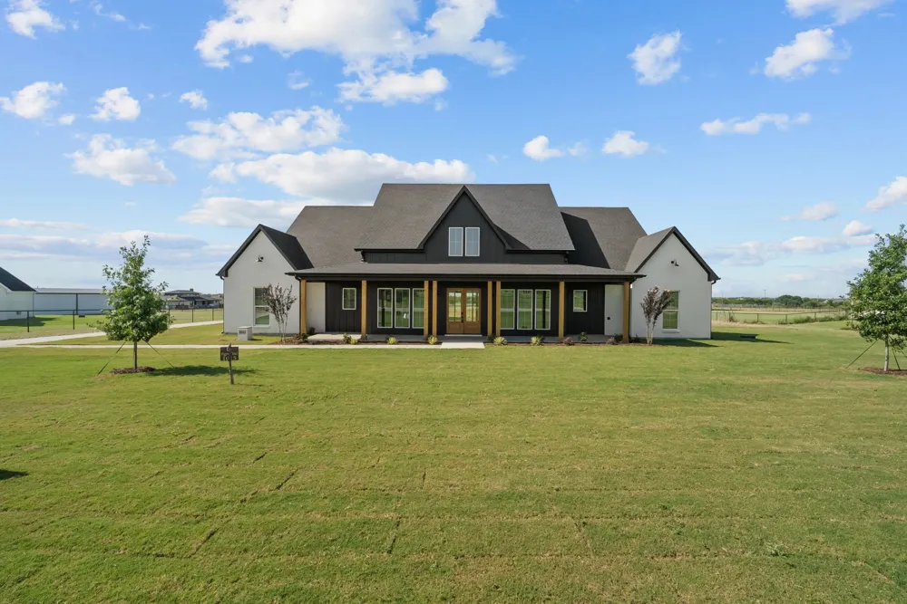 1015 Pilgrim Trail Weatherford, TX 76088