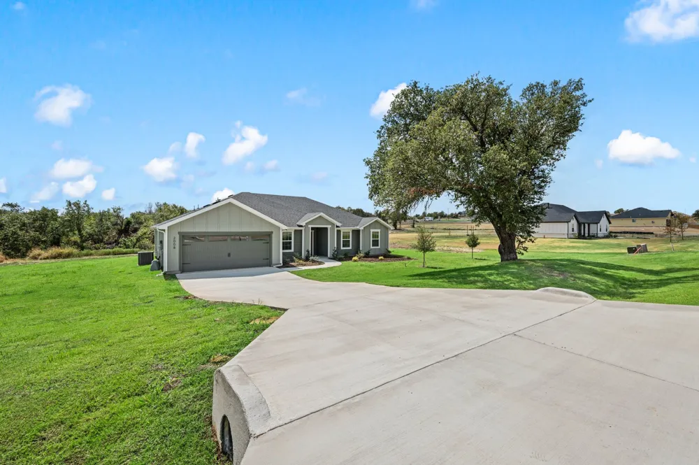 2008 Willy Dilly Road Springtown, TX 76082