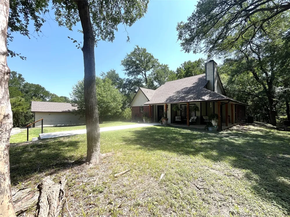 1229 Epps Road Palmer, TX 75152