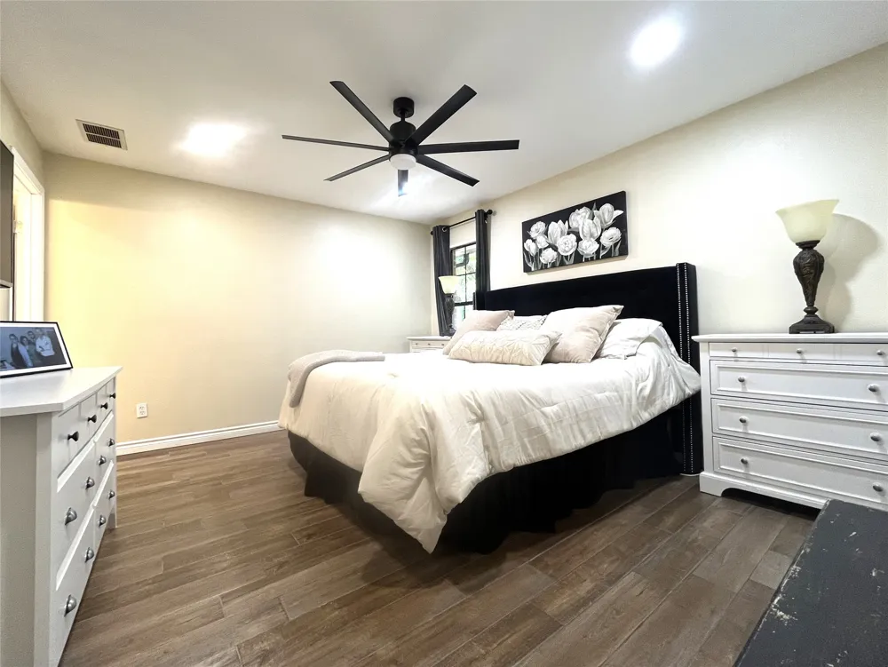 1229 Epps Road Palmer, TX 75152