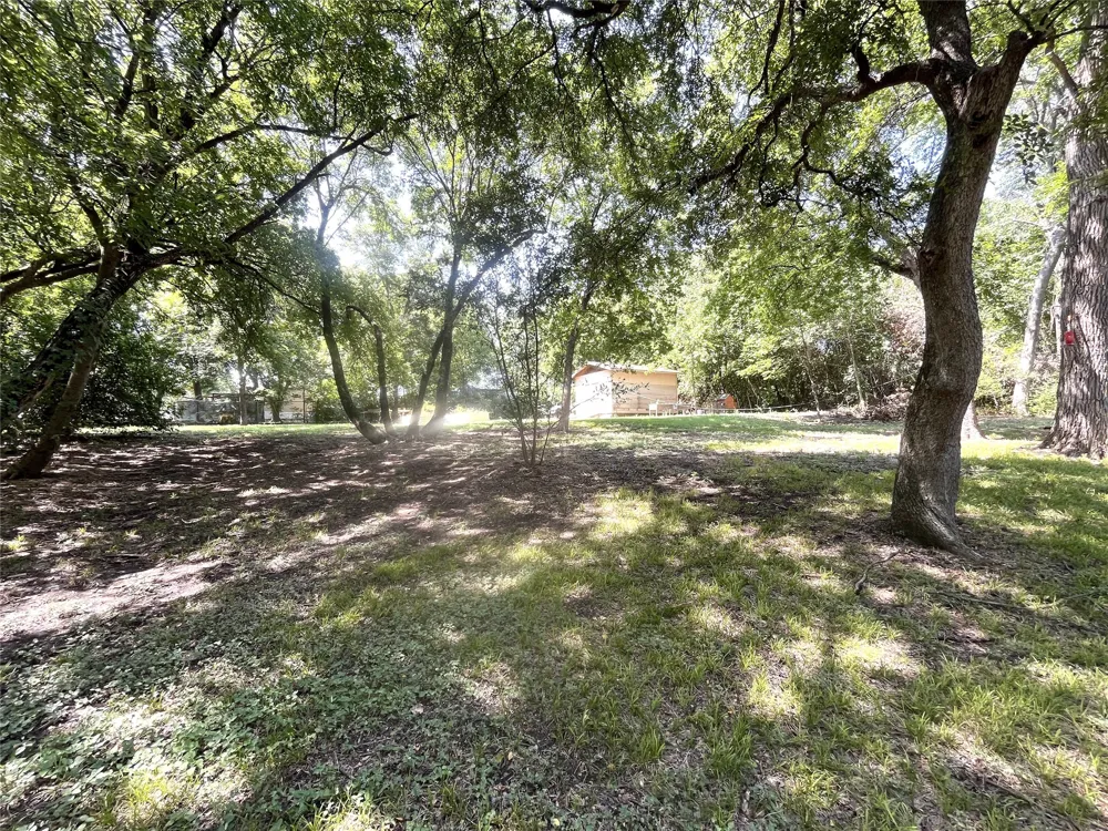1229 Epps Road Palmer, TX 75152