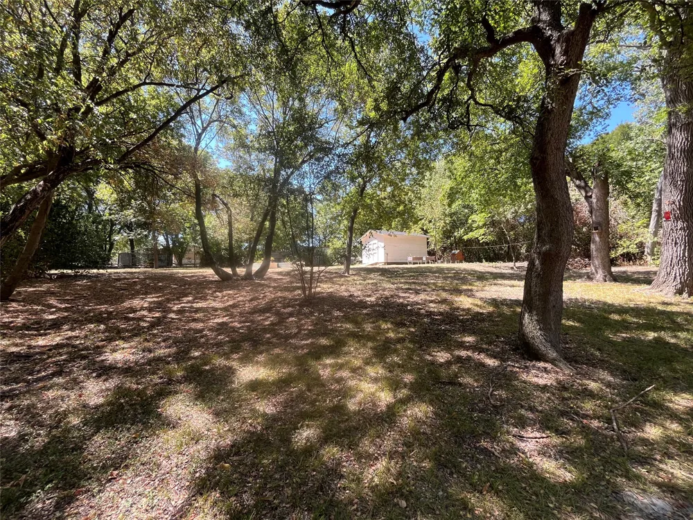 1229 Epps Road Palmer, TX 75152