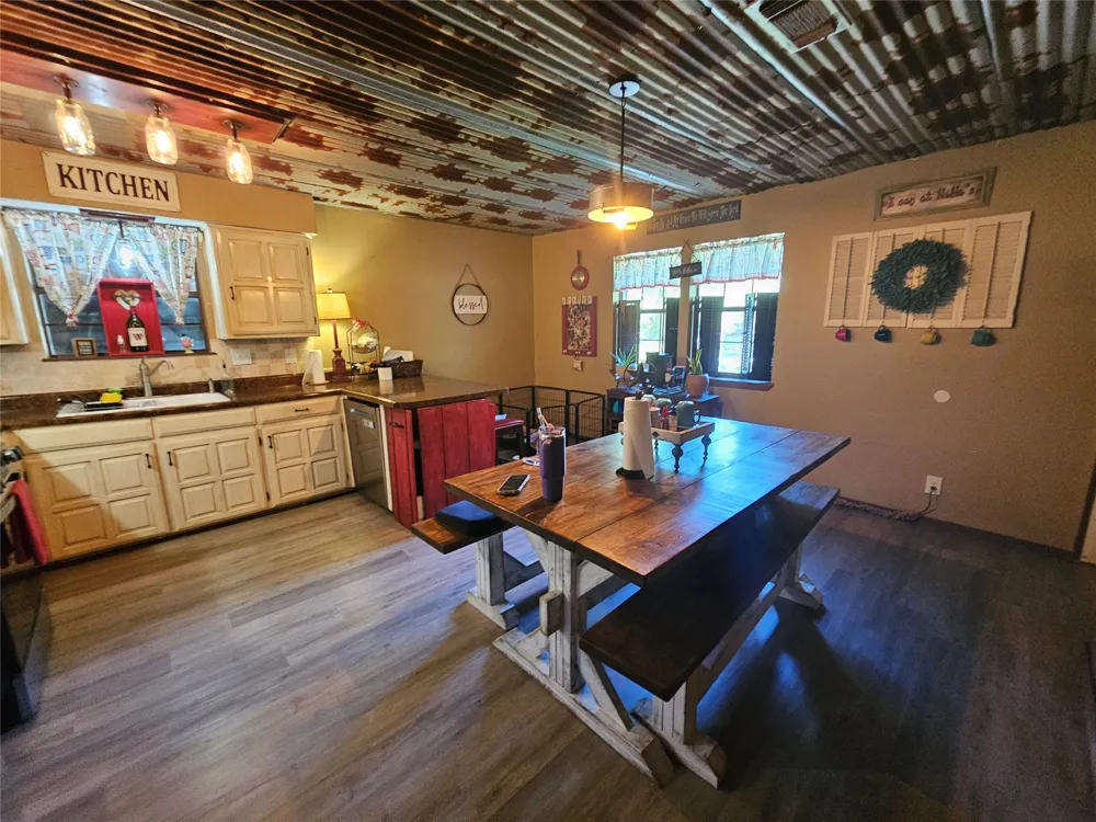 411 Green Meadow Trail Holly Lake Ranch, TX 75765