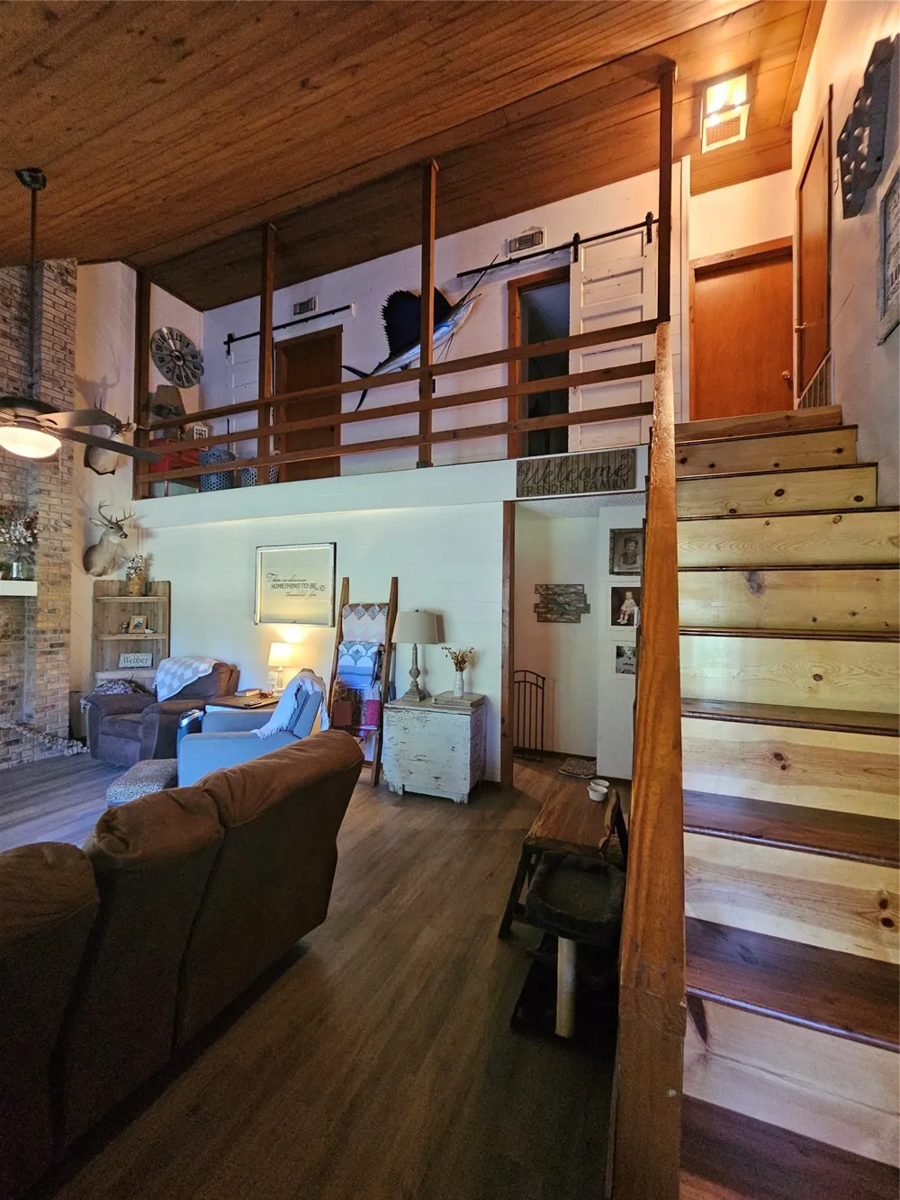 411 Green Meadow Trail Holly Lake Ranch, TX 75765