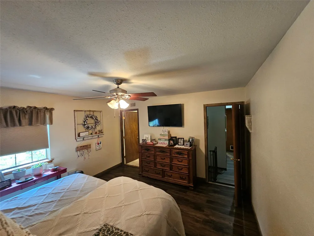 411 Green Meadow Trail Holly Lake Ranch, TX 75765