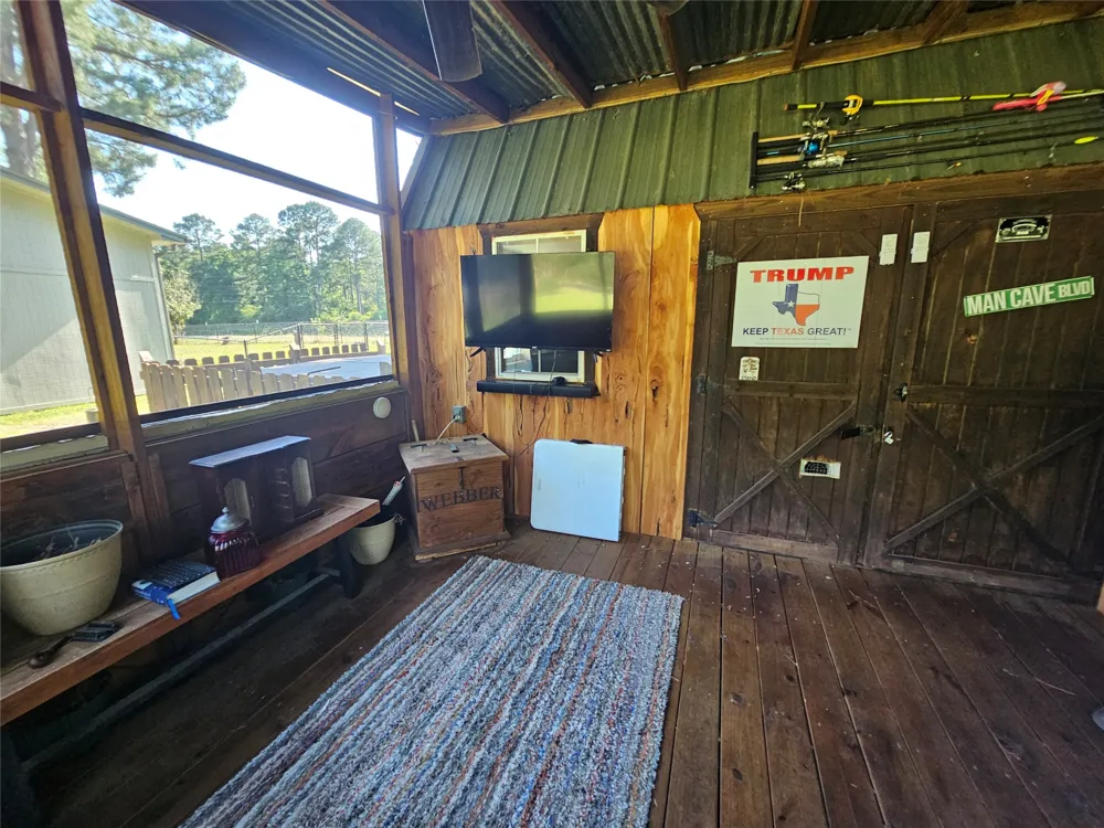 411 Green Meadow Trail Holly Lake Ranch, TX 75765