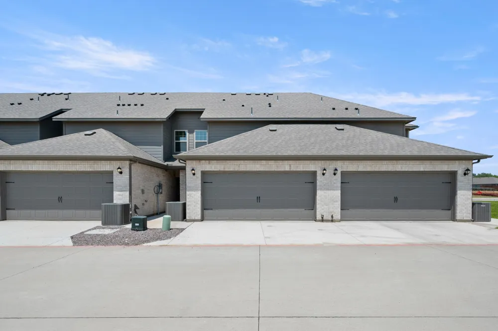 4502 Avion Drive Sanger, TX 76266