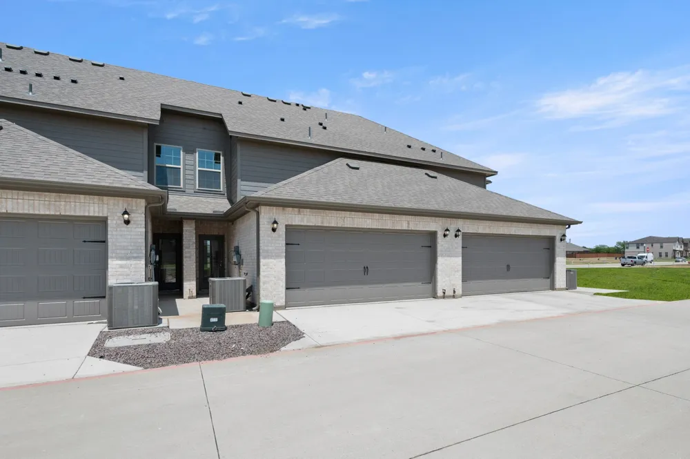 4502 Avion Drive Sanger, TX 76266