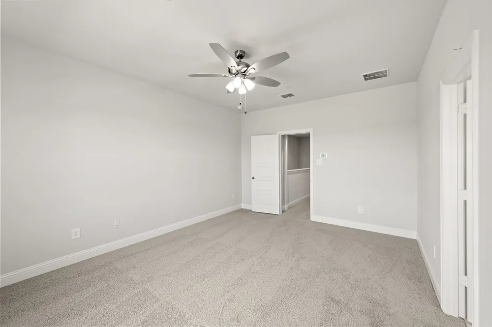 656 Sandiford Court Mansfield, TX 76063