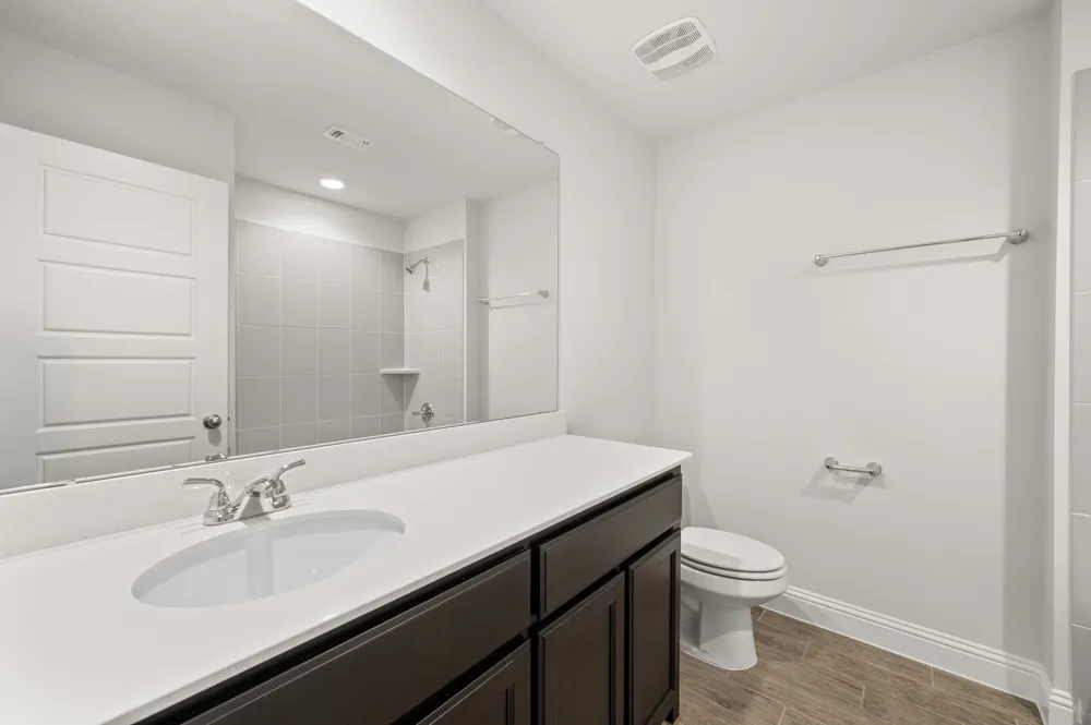 656 Sandiford Court Mansfield, TX 76063