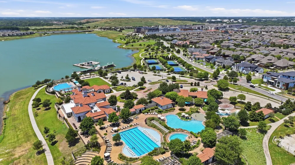 4772 Kings Garden Parkway Arlington, TX 76005