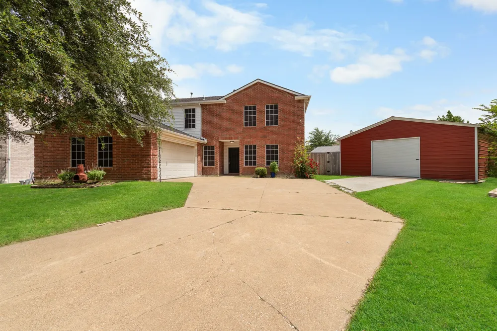 3415 Elmwood Court Sachse, TX 75048