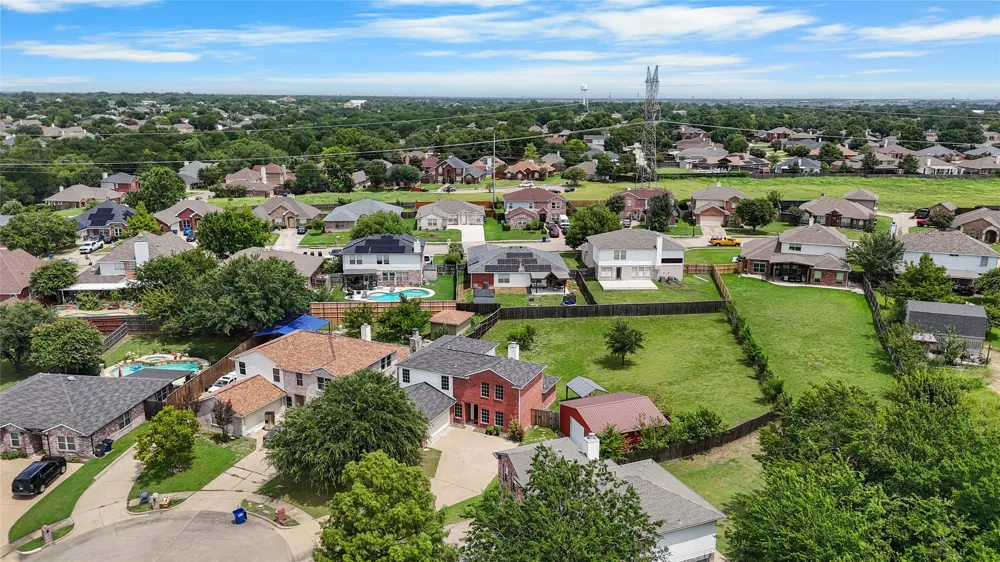 3415 Elmwood Court Sachse, TX 75048