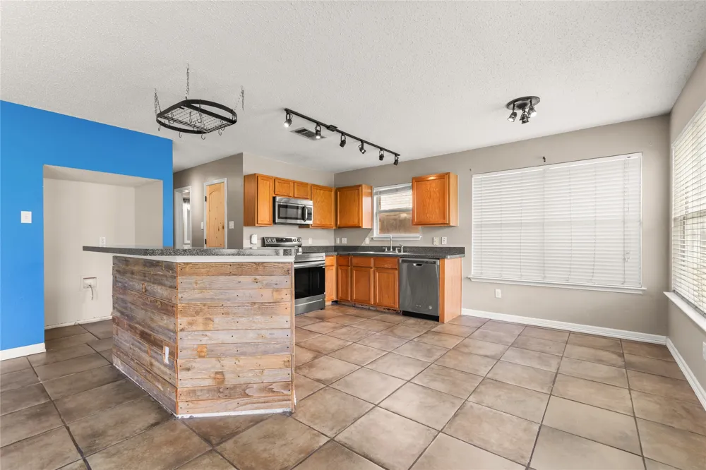 3415 Elmwood Court Sachse, TX 75048
