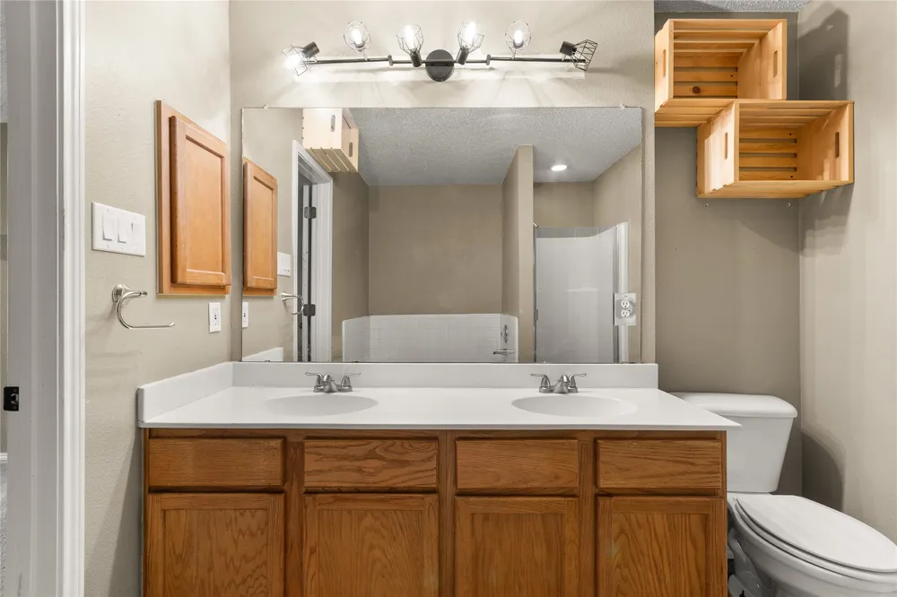 3415 Elmwood Court Sachse, TX 75048