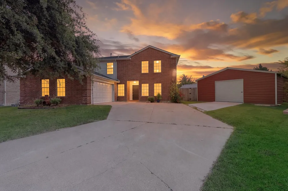 3415 Elmwood Court Sachse, TX 75048