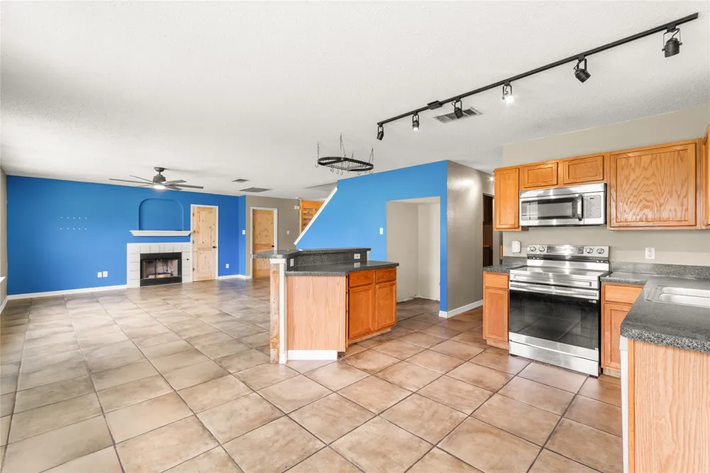 3415 Elmwood Court Sachse, TX 75048
