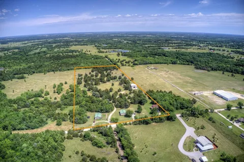 4126 County Road 4111