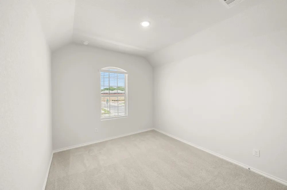 4504 Avion Drive Sanger, TX 76266