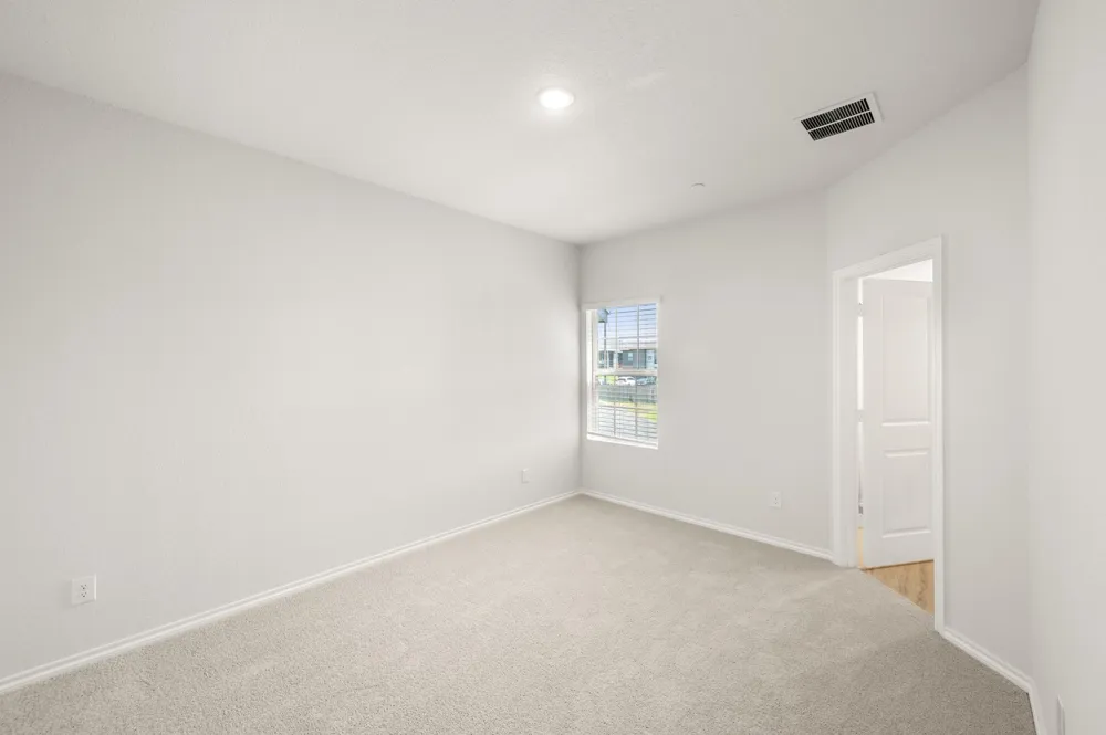 4504 Avion Drive Sanger, TX 76266