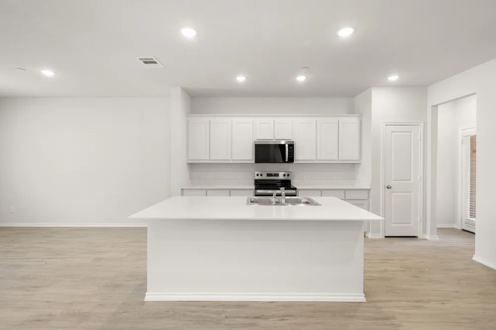 4504 Avion Drive Sanger, TX 76266