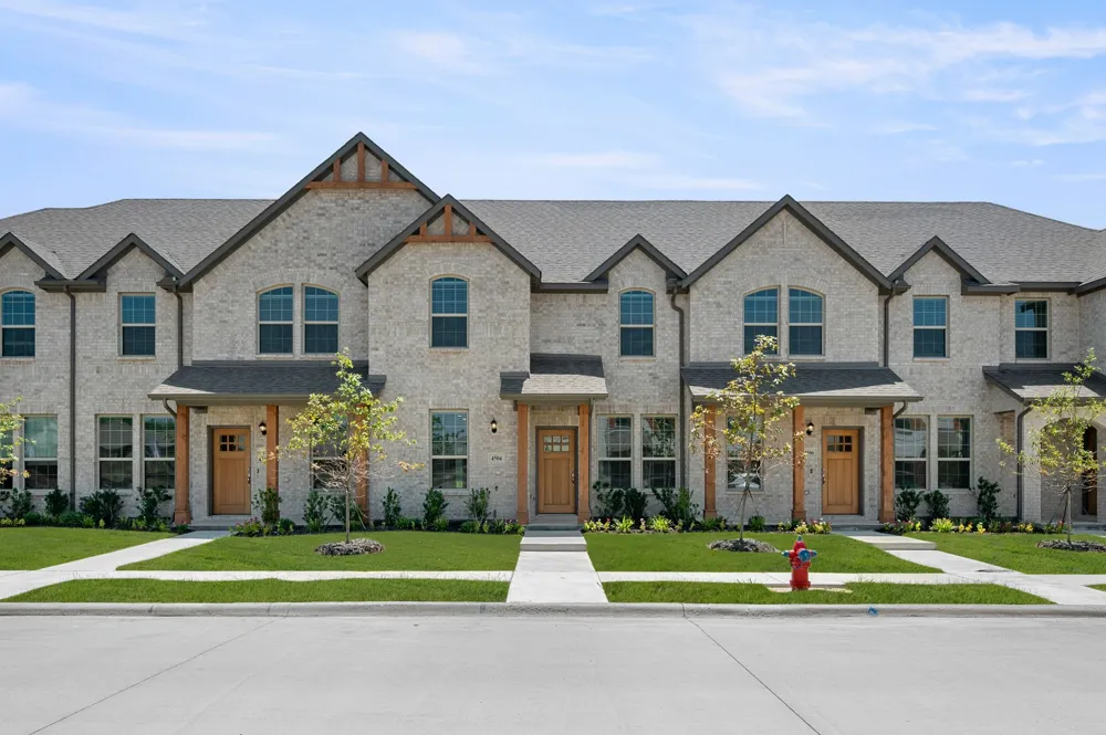 4504 Avion Drive Sanger, TX 76266