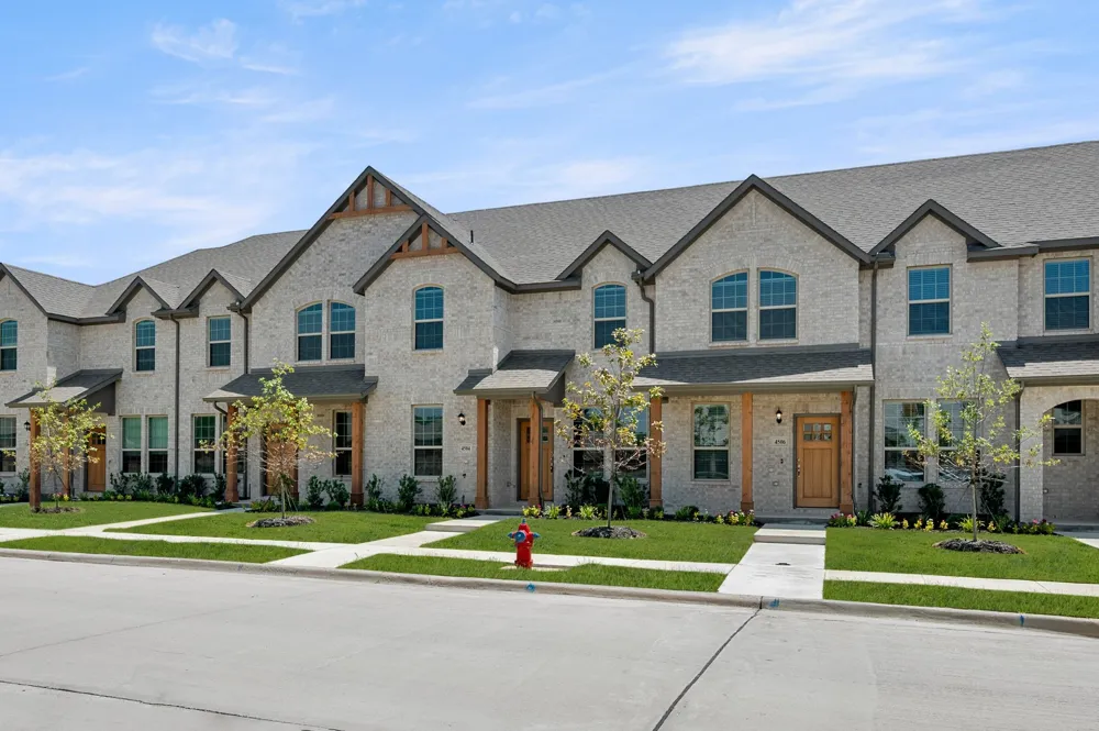 4504 Avion Drive Sanger, TX 76266