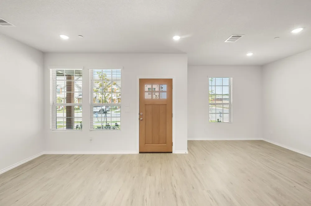 4504 Avion Drive Sanger, TX 76266