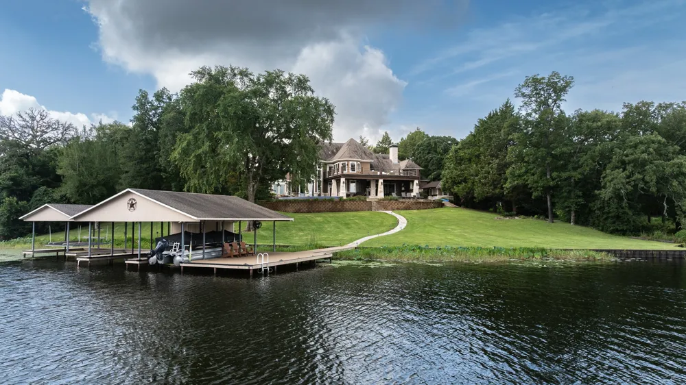 3637 County Road 4804 Athens, TX 75752