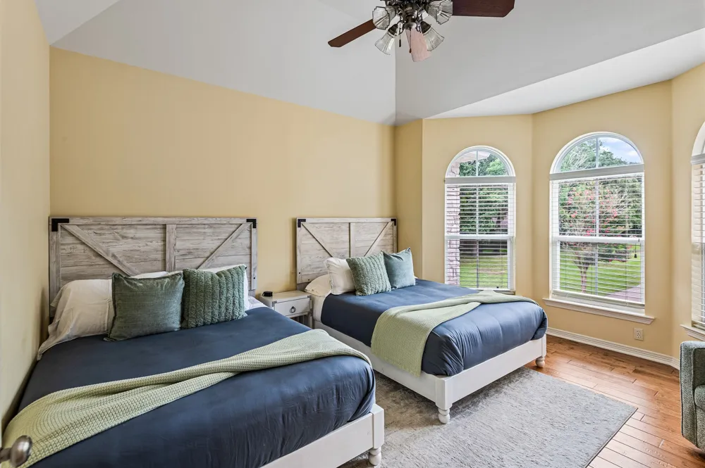 3637 County Road 4804 Athens, TX 75752