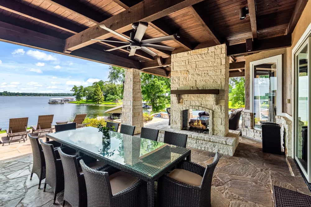 3637 County Road 4804 Athens, TX 75752
