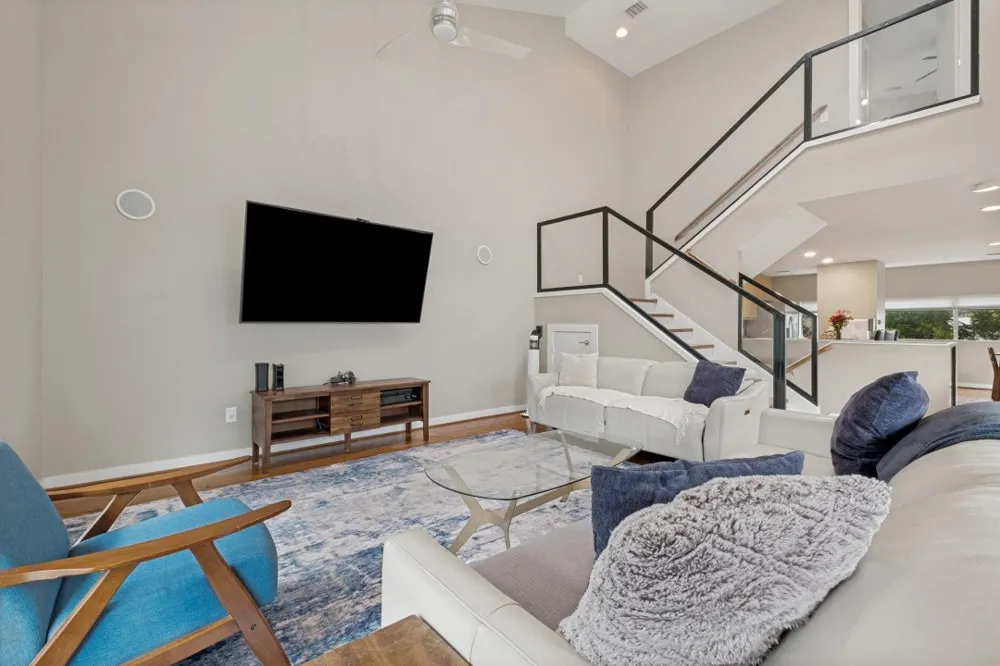 1211 Urban Lofts Drive Dallas, TX 75215