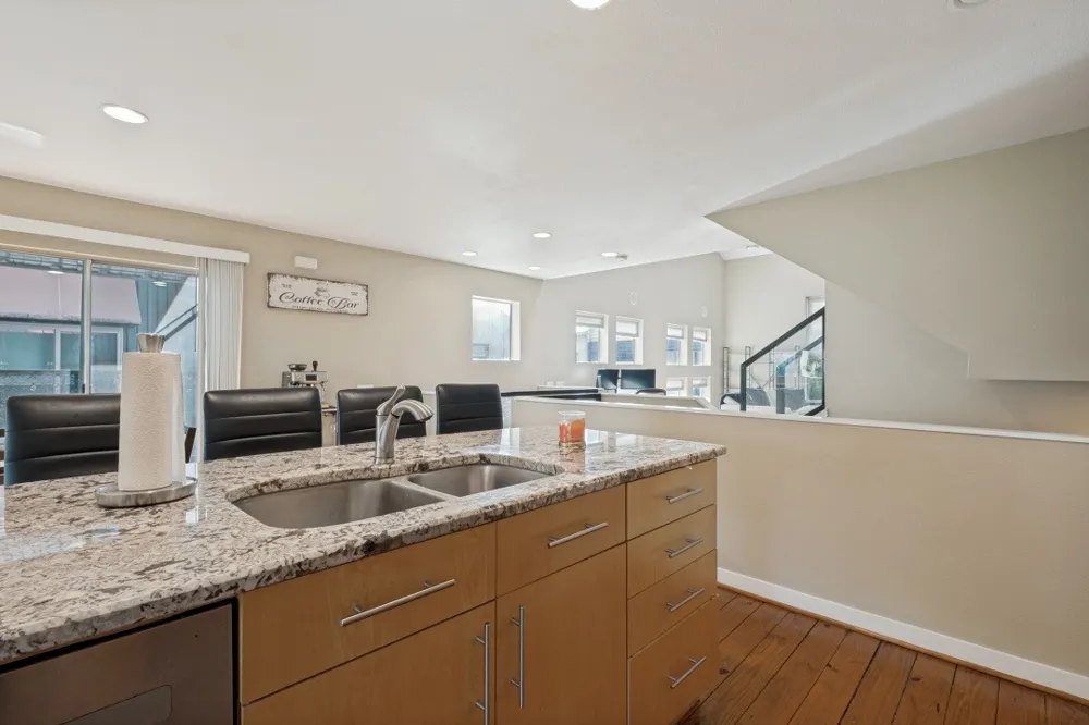 1211 Urban Lofts Drive Dallas, TX 75215