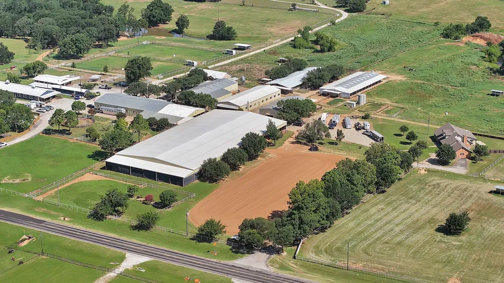15135 E Fm 922 Tioga, TX 76271