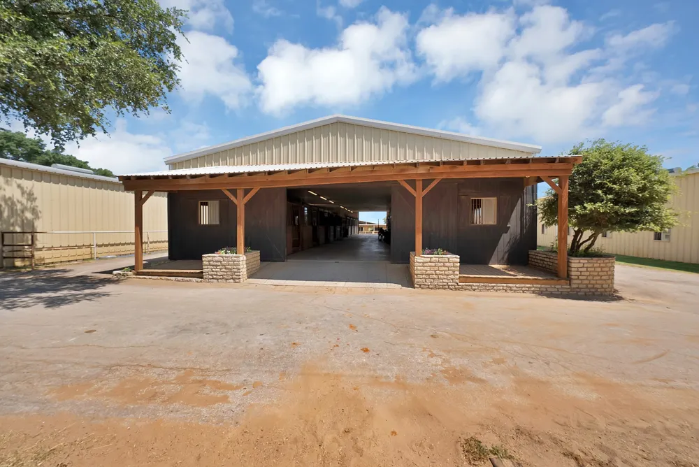 15135 E Fm 922 Tioga, TX 76271