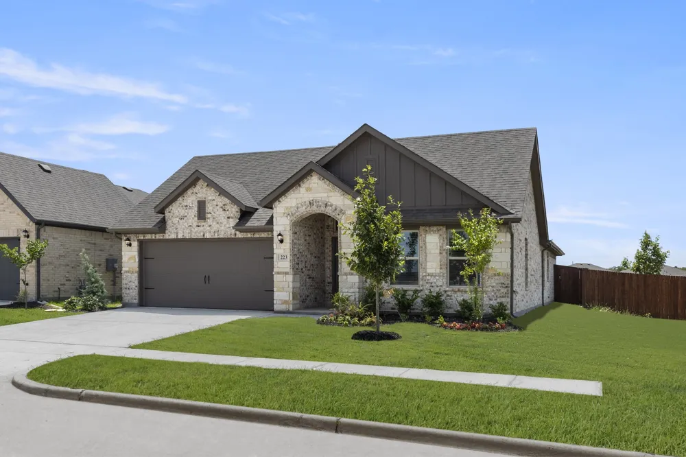 223 Van Horn Drive Terrell, TX 75160
