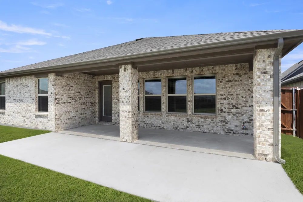 223 Van Horn Drive Terrell, TX 75160