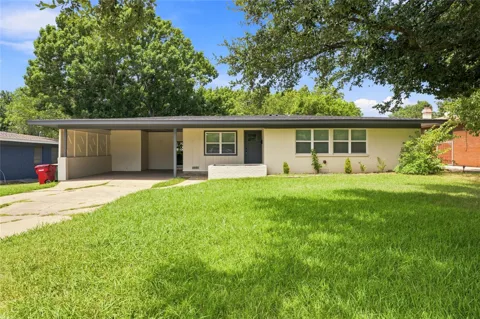 1411 W Shields Drive