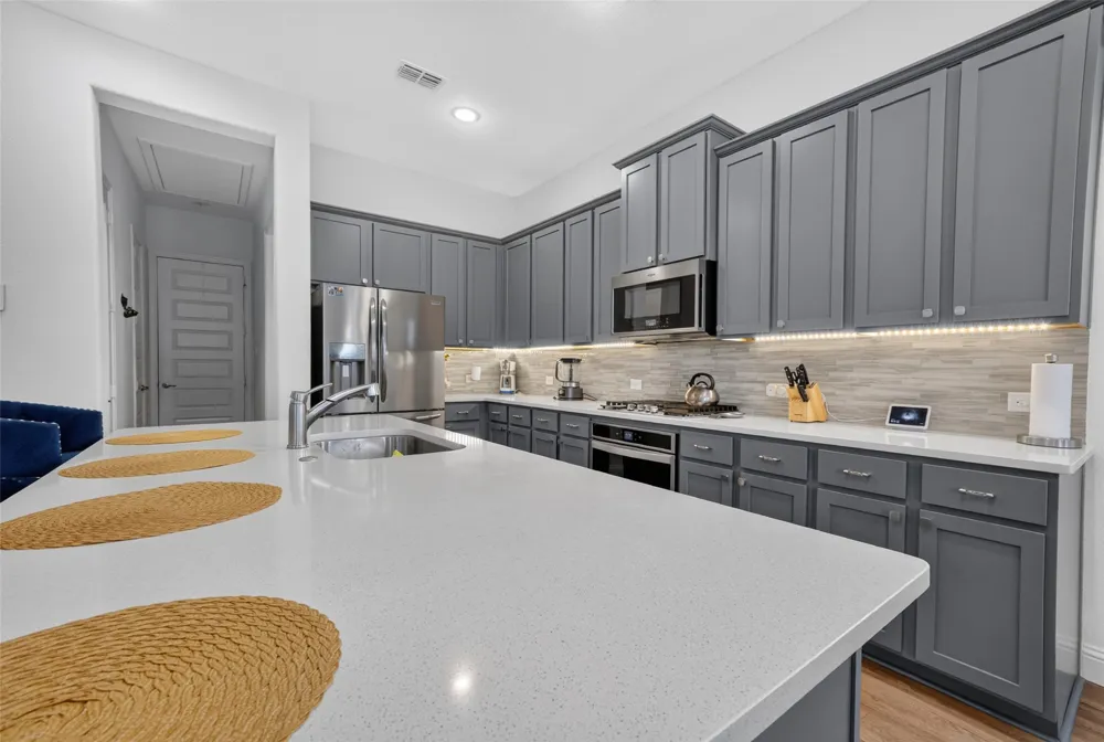 7223 Fallen Crest Lane Arlington, TX 76001