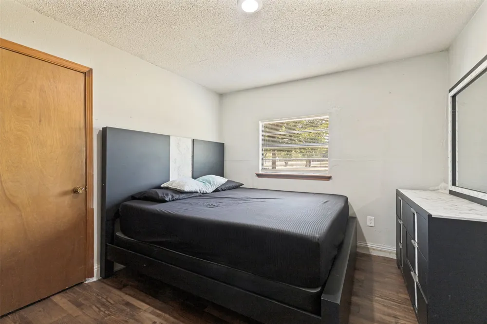 7400 County Road 131A Terrell, TX 75161