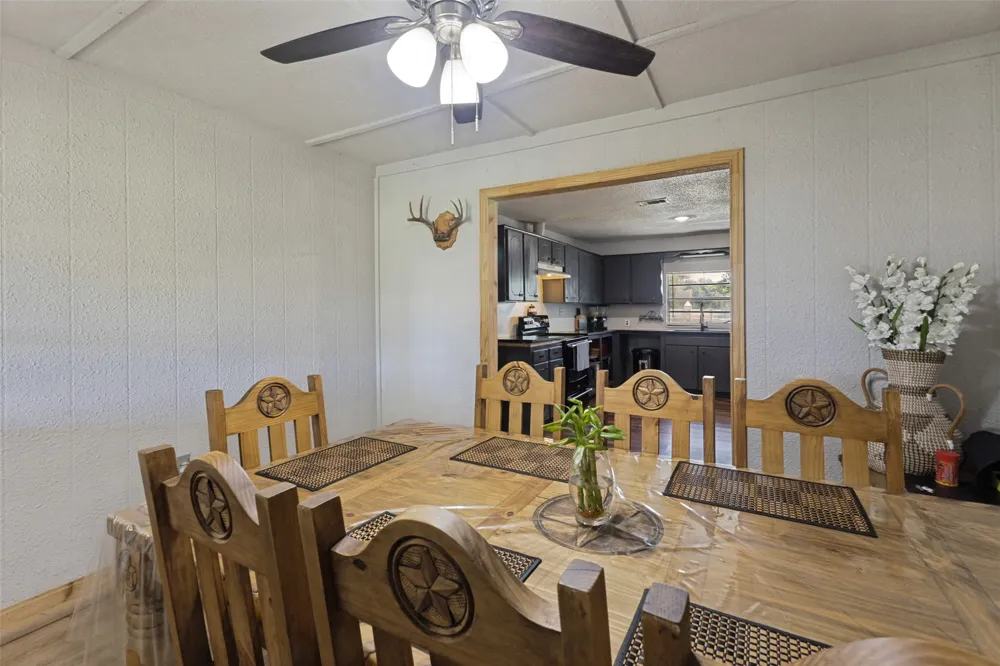 7400 County Road 131A Terrell, TX 75161