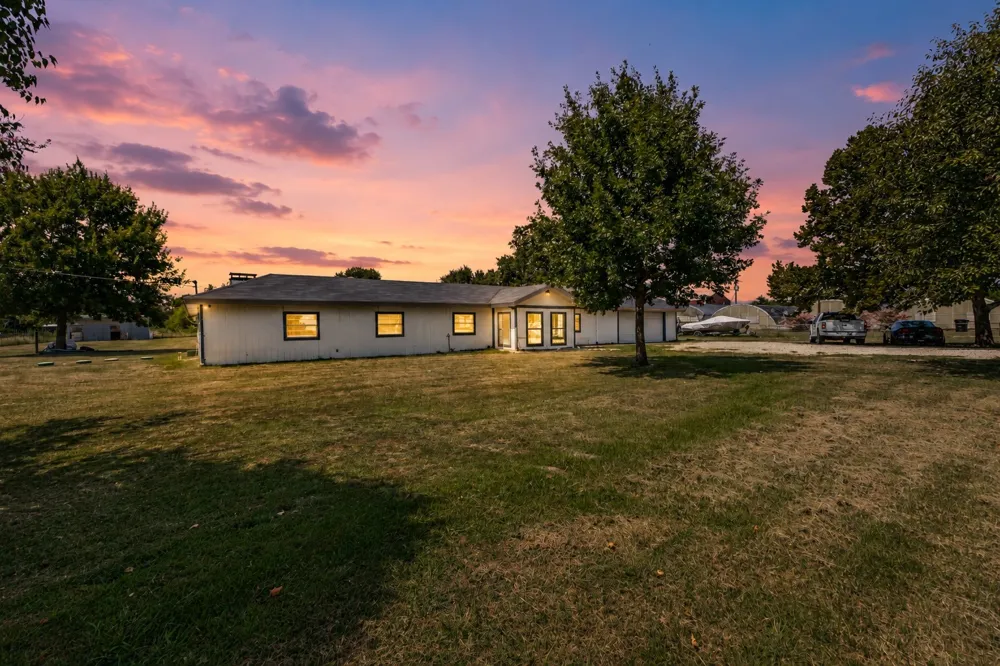 7400 County Road 131A Terrell, TX 75161