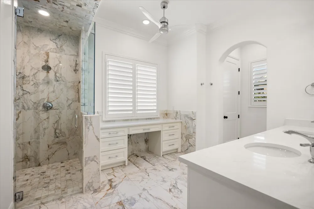 1001 Quarry Court Granbury, TX 76048