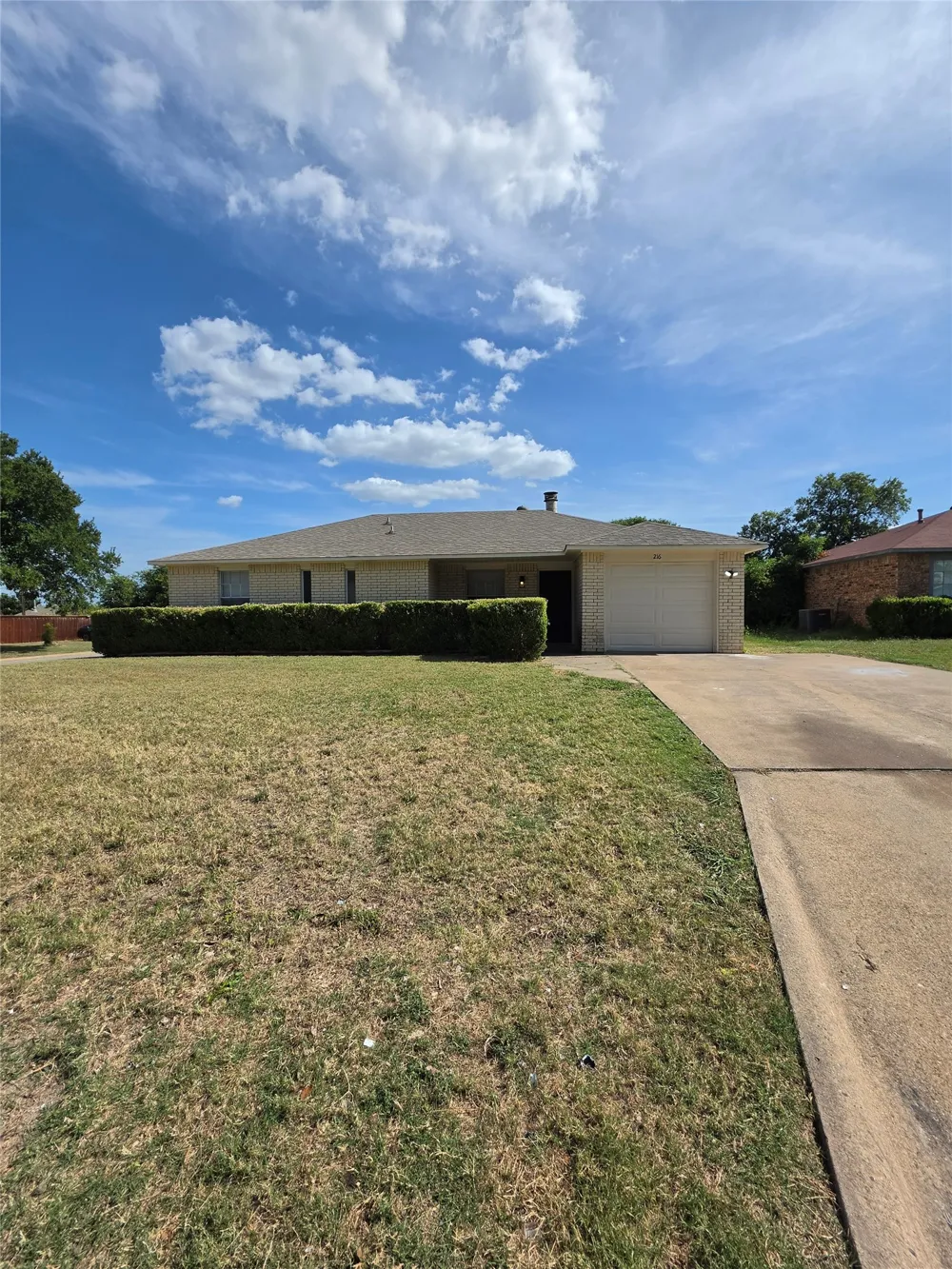 216 Tejas Drive Glenn Heights, TX 75154