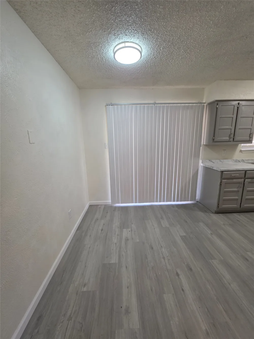 216 Tejas Drive Glenn Heights, TX 75154