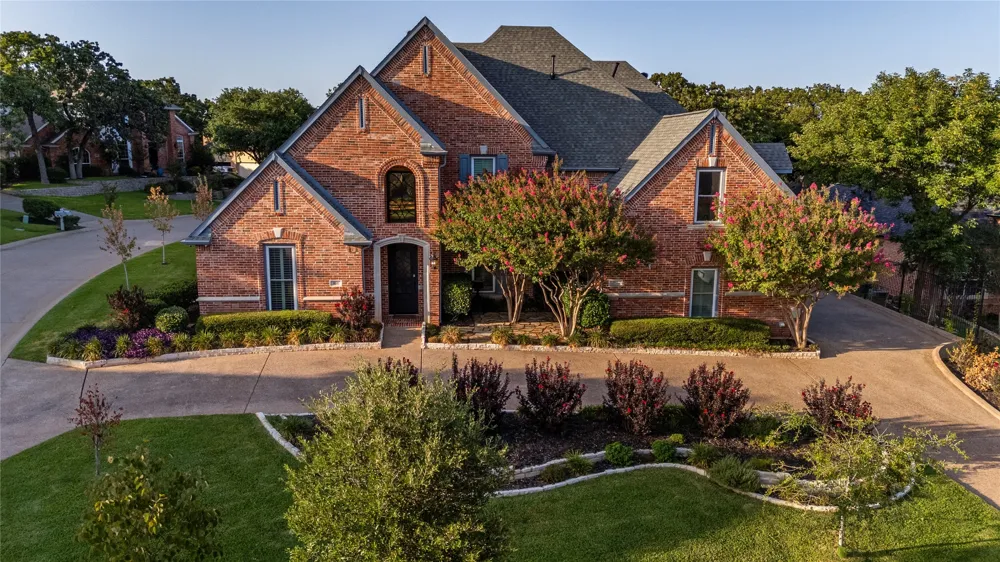 801 Shady Bend Court Highland Village, TX 75077
